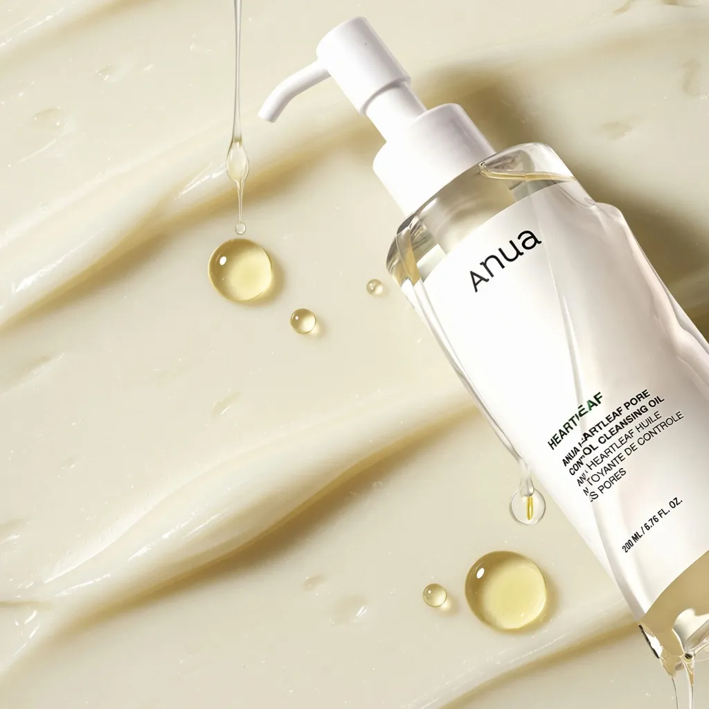 Anua cleansing oil texture and clean finish visual